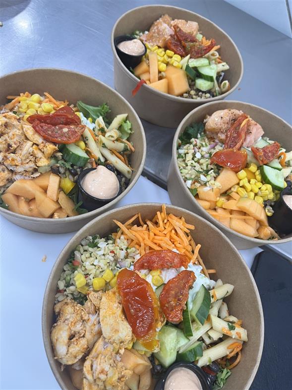 Poke bowls - salat